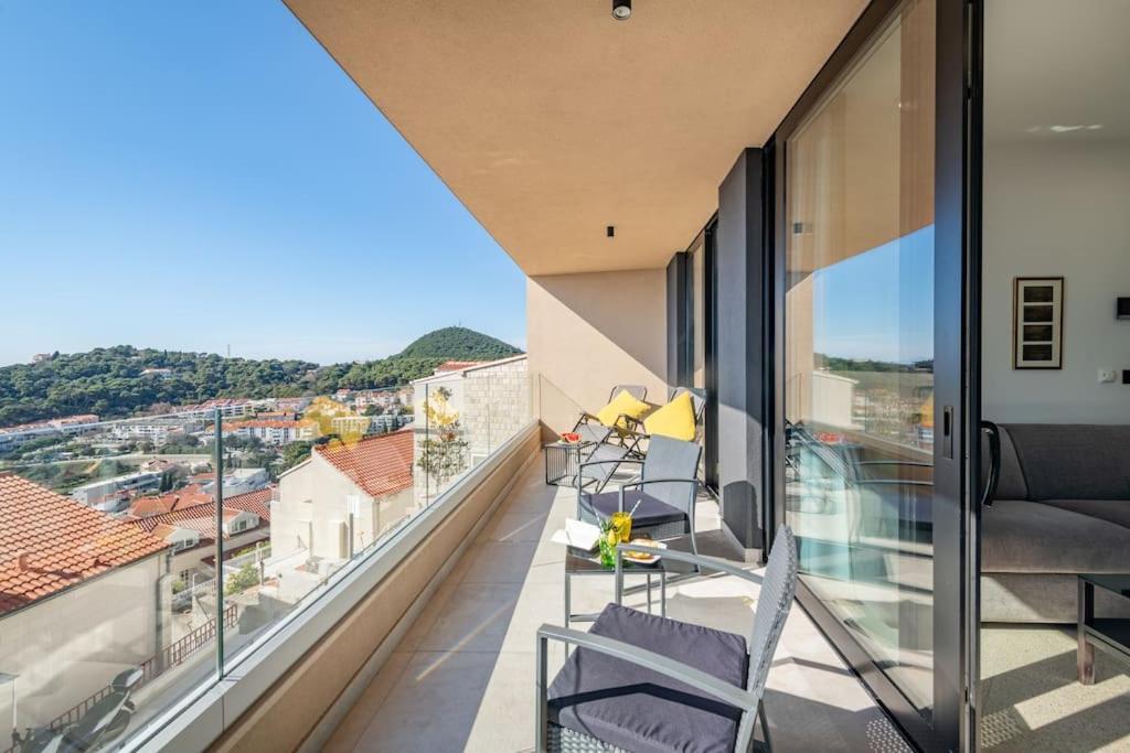 A3 Montovjerna - Panoramic Terrace Getaway Apartment Dubrovnik Bagian luar foto